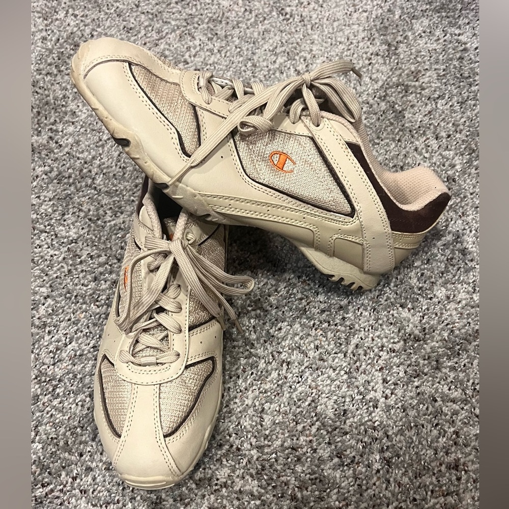 Champion lace up women’s shoes sz 11